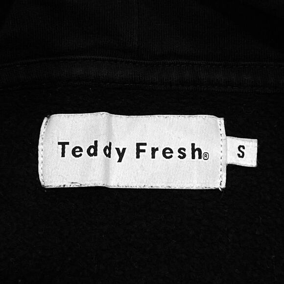★ Teddy Fresh Rainbow Letter Black Hoodie ★ - Picture 5 of 7